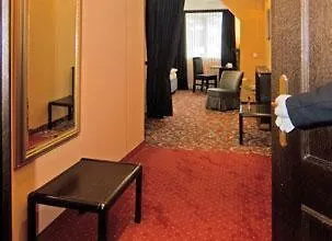 Pedro's Hotel